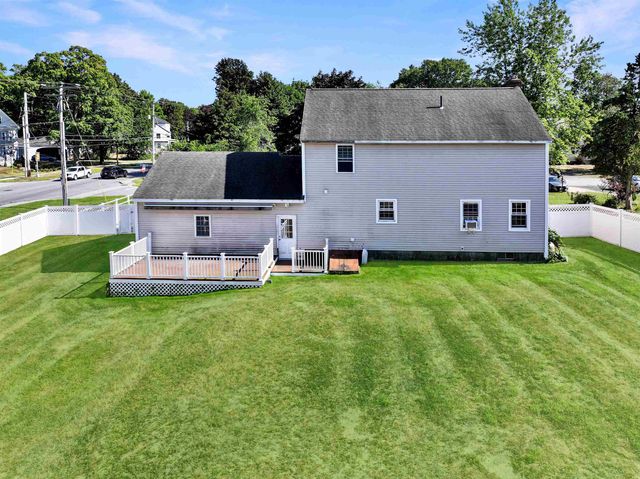 2 Jeffrey Drive, Hampton, NH 03842