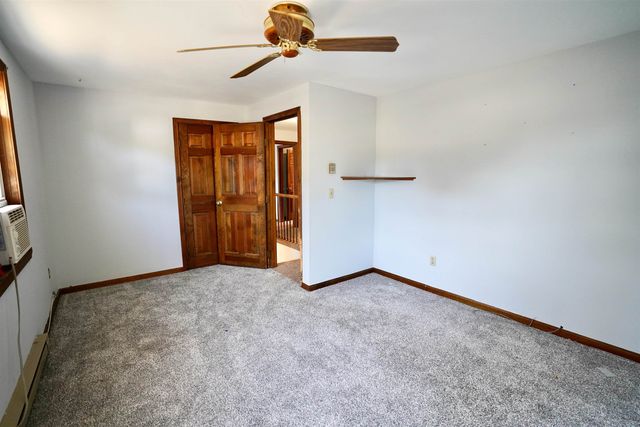 2 Jeffrey Drive, Hampton, NH 03842