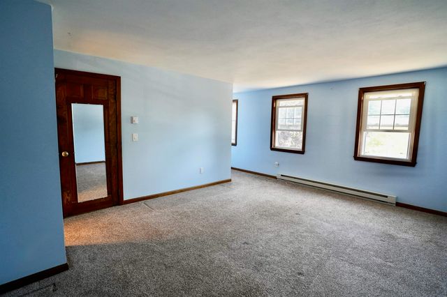 2 Jeffrey Drive, Hampton, NH 03842