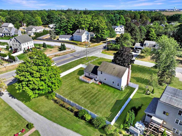 2 Jeffrey Drive, Hampton, NH 03842