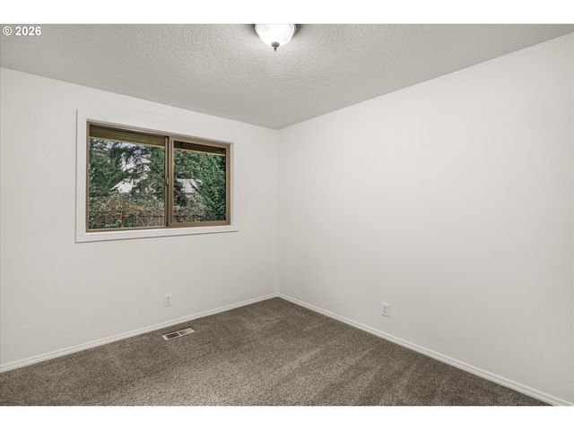 820 Ne 154TH Ave, Vancouver, WA 98684