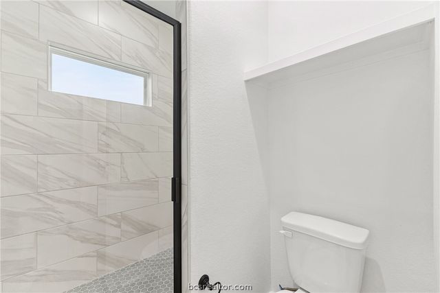 3822 Alamosa Street, College Station, TX 77845
