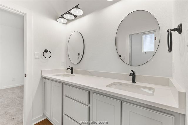 3822 Alamosa Street, College Station, TX 77845