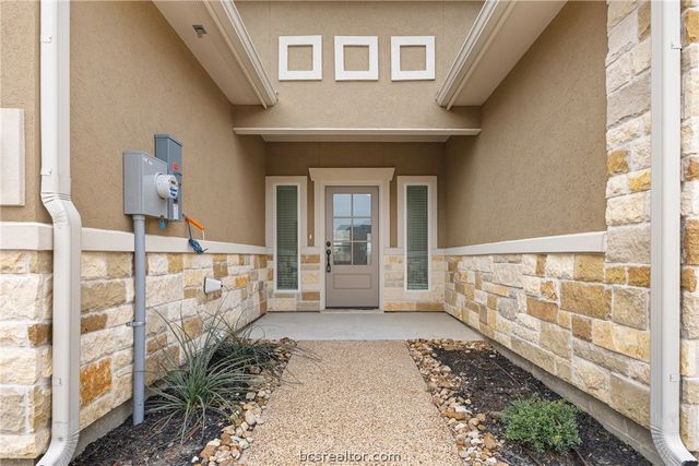 3822 Alamosa Street, College Station, TX 77845