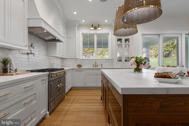 474 BARCLAY RD, Bryn Mawr, PA 19010
