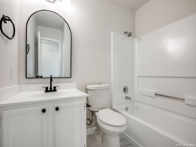 11130 Moonlit, San Antonio, TX 78249