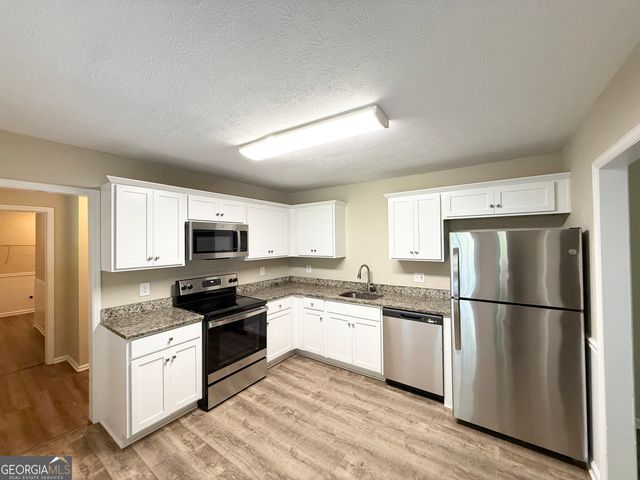 4196 JAMI Lane, Snellville, GA 30039