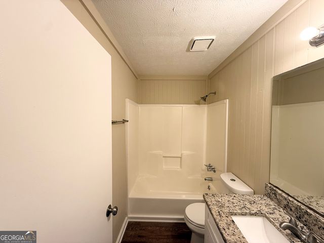 4196 JAMI Lane, Snellville, GA 30039