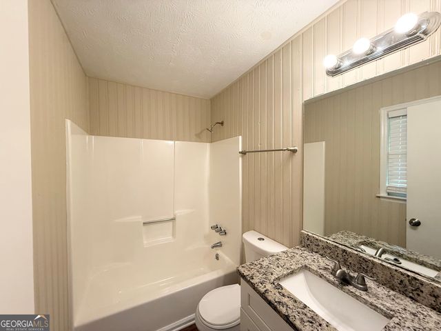 4196 JAMI Lane, Snellville, GA 30039
