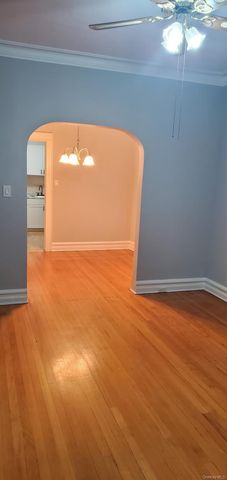 8633 76th Street, Woodhaven, NY 11421