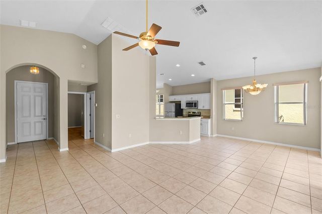 890 SUMMIT GREENS BOULEVARD, Clermont, FL 34711