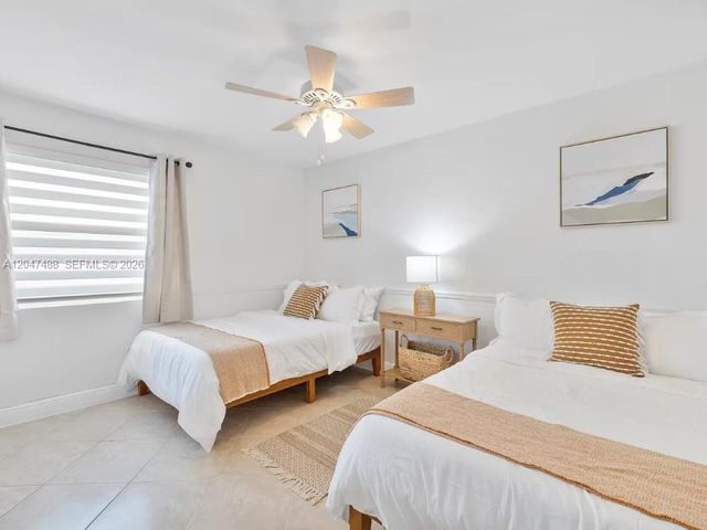 9840 SW 3rd St, Miami, FL 33174