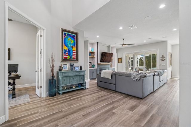 1516 GRANDVIEW DRIVE, Tarpon Springs, FL 34689