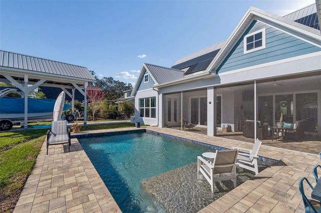 1516 GRANDVIEW DRIVE, Tarpon Springs, FL 34689