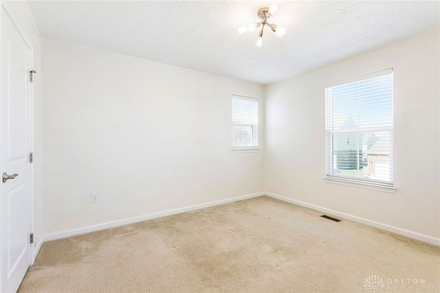 1657 Summit Creek Drive, Centerville, OH 45458