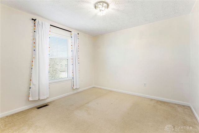 1657 Summit Creek Drive, Centerville, OH 45458