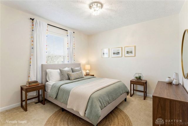 1657 Summit Creek Drive, Centerville, OH 45458