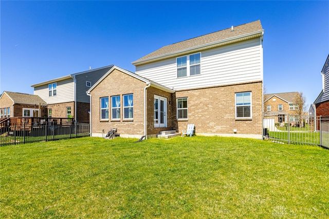 1657 Summit Creek Drive, Centerville, OH 45458