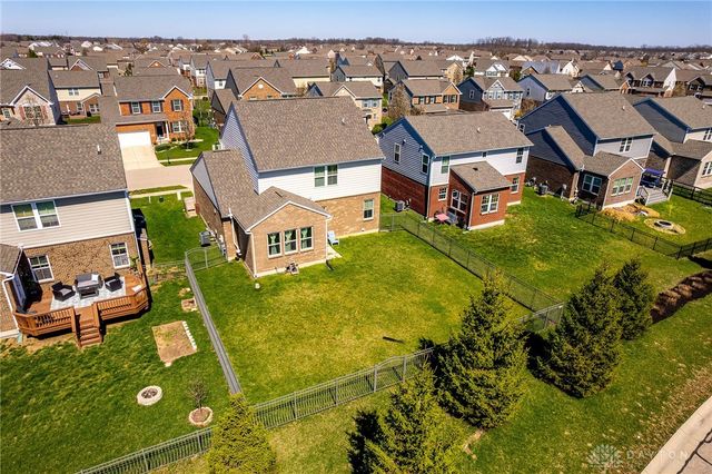 1657 Summit Creek Drive, Centerville, OH 45458