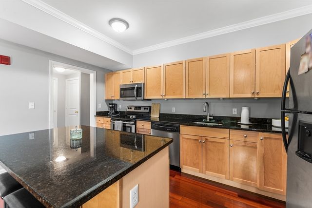 414 Mount Hope St 109, North Attleboro, MA 02760