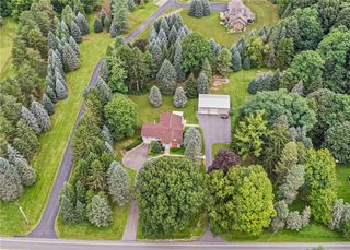 7112 Valentown Rd, Victor, NY 14564