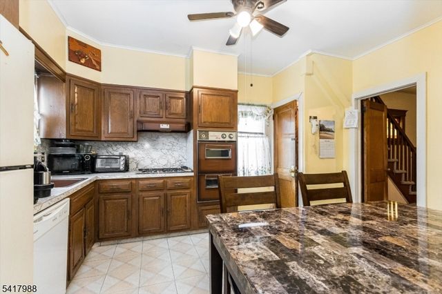 150 Boyle Ave, Totowa Boro, NJ 07512