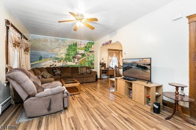 150 Boyle Ave, Totowa Boro, NJ 07512