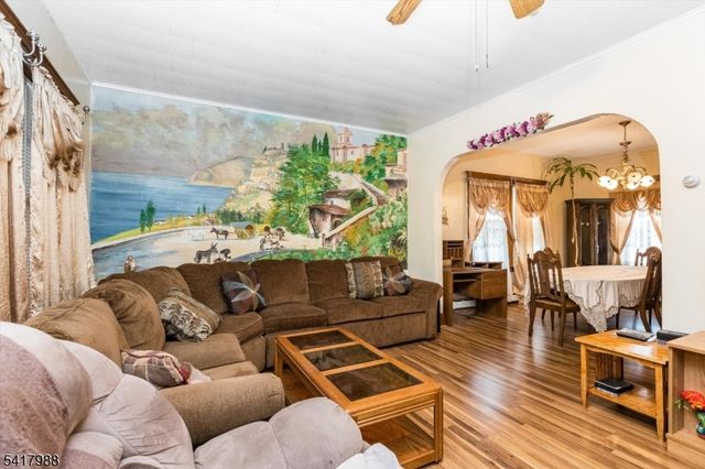 150 Boyle Ave, Totowa Boro, NJ 07512