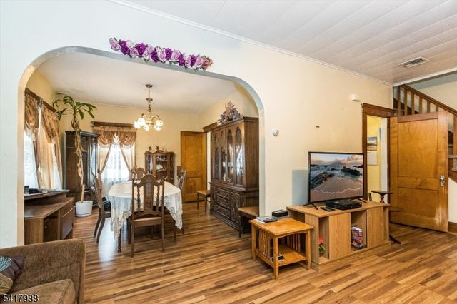 150 Boyle Ave, Totowa Boro, NJ 07512