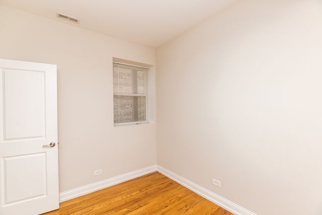 4911 W Cuyler Avenue 2, Chicago, IL 60641