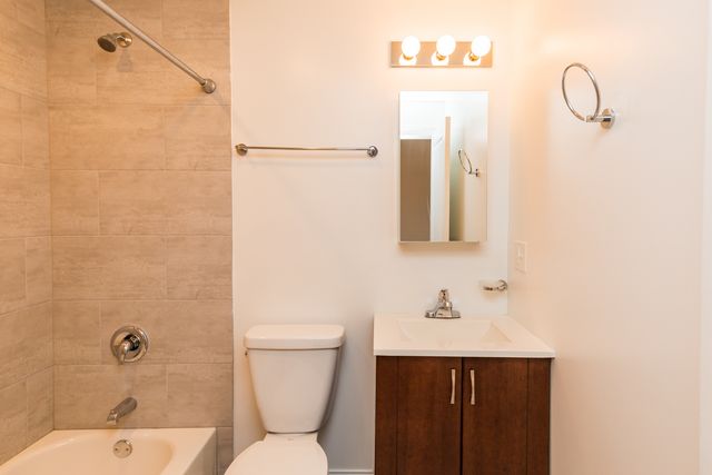 4911 W Cuyler Avenue 2, Chicago, IL 60641