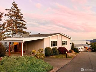 30901 State Route 20 #D2, Oak Harbor, WA 98277