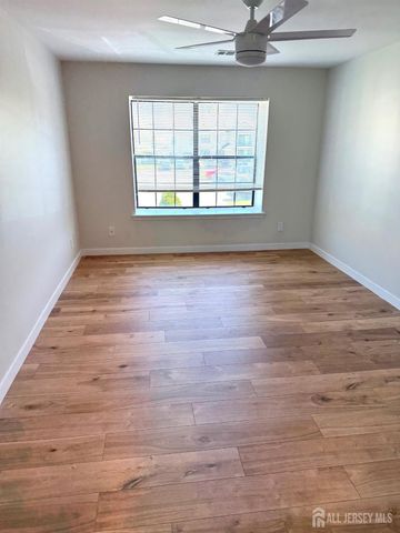 1511 Pebble Place, Parlin, NJ 08859
