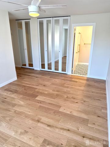 1511 Pebble Place, Parlin, NJ 08859