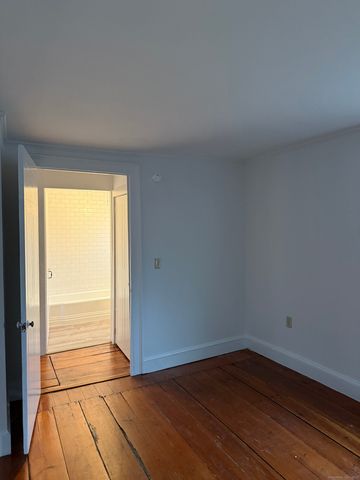 259 Old Whitfield Street 1, Guilford, CT 06437