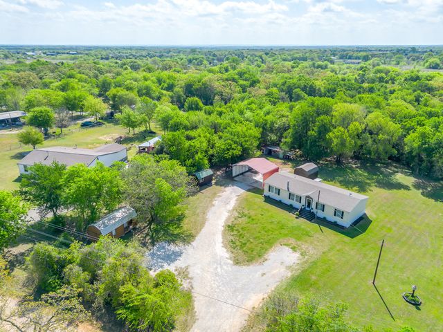 6500 County Road 308, Grandview, TX 76050