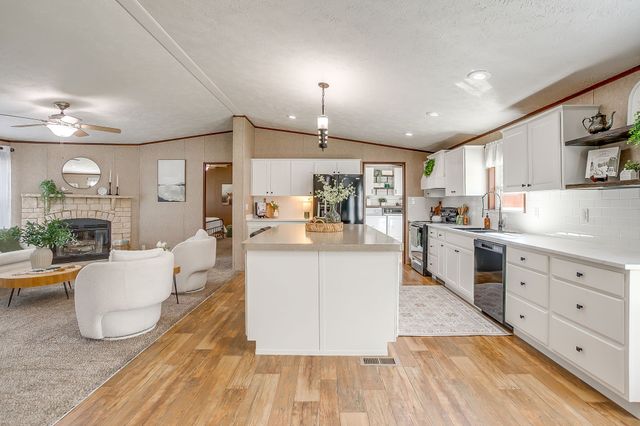 6500 County Road 308, Grandview, TX 76050