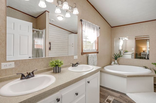 6500 County Road 308, Grandview, TX 76050