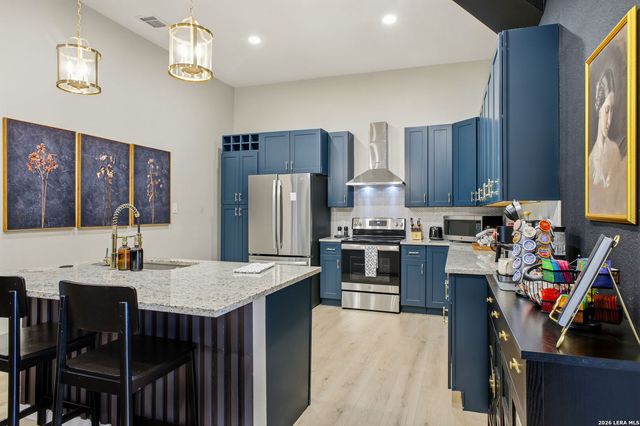 1503 E Crockett St,, San Antonio, TX 78202