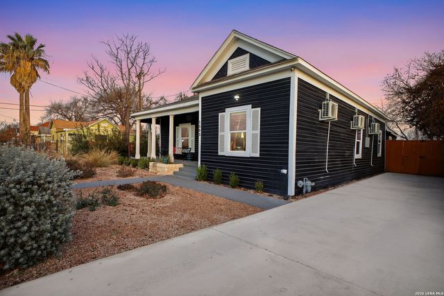 1503 E Crockett St,, San Antonio, TX 78202