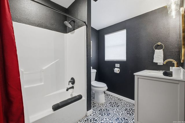 1503 E Crockett St,, San Antonio, TX 78202