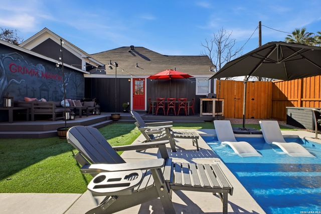 1503 E Crockett St,, San Antonio, TX 78202