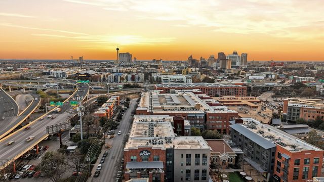 1503 E Crockett St,, San Antonio, TX 78202