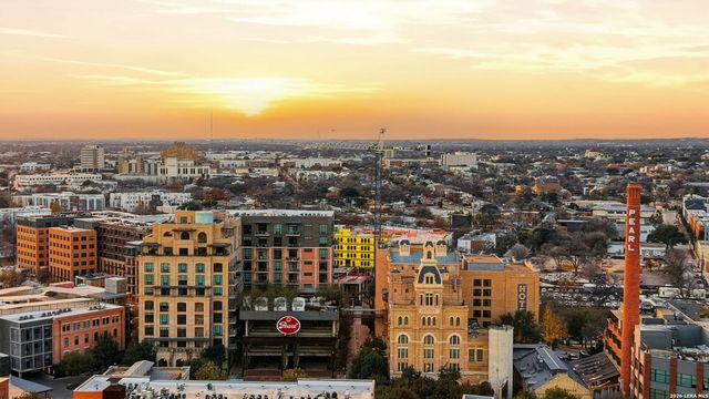 1503 E Crockett St,, San Antonio, TX 78202