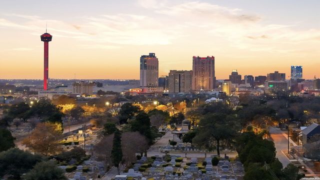 1503 E Crockett St,, San Antonio, TX 78202