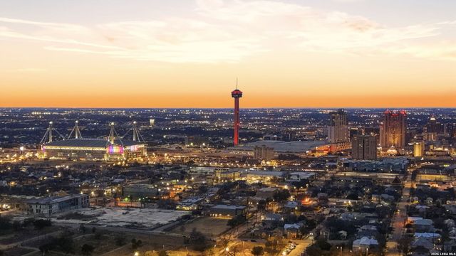 1503 E Crockett St,, San Antonio, TX 78202