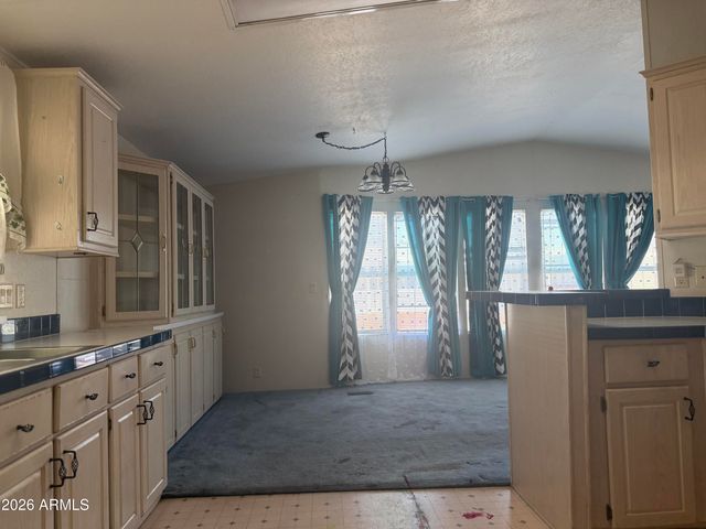 2208 W Baseline Avenue 102, Apache Junction, AZ 85120