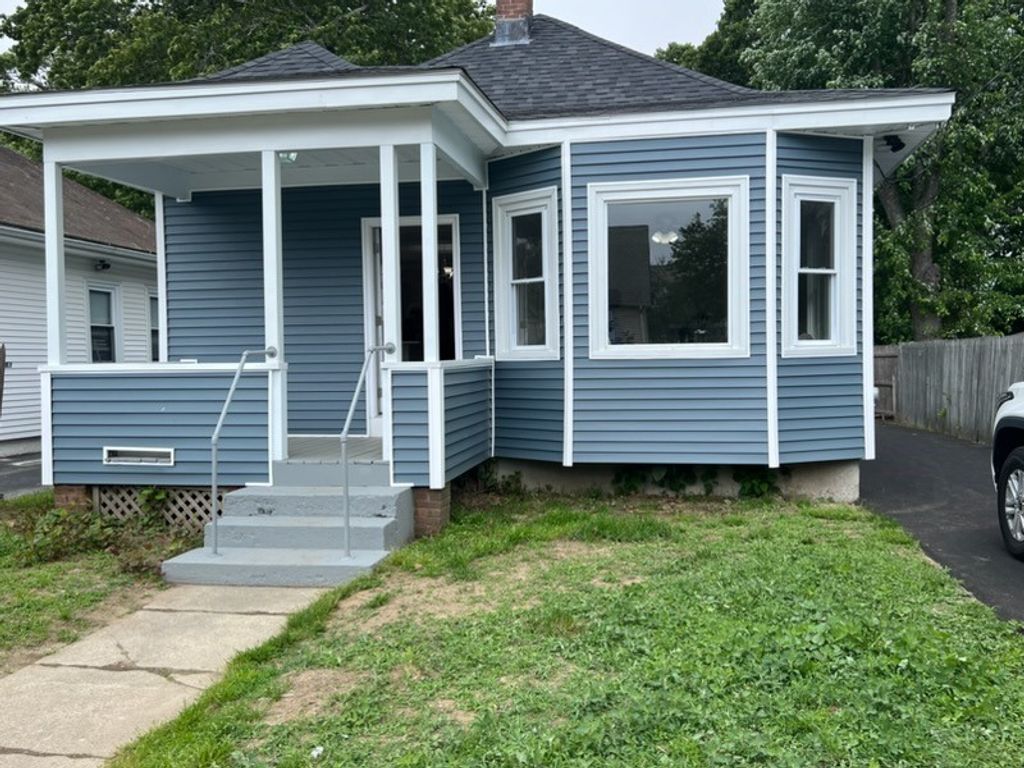 297 Harrington Avenue, Warwick, RI 02888