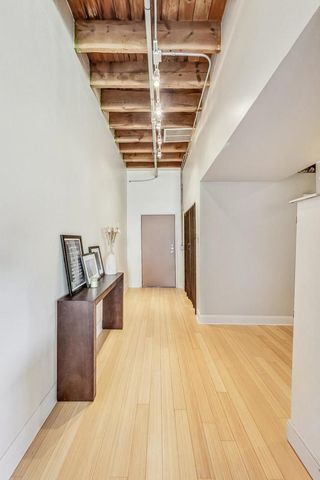 525 N Halsted Street 212, Chicago, IL 60642