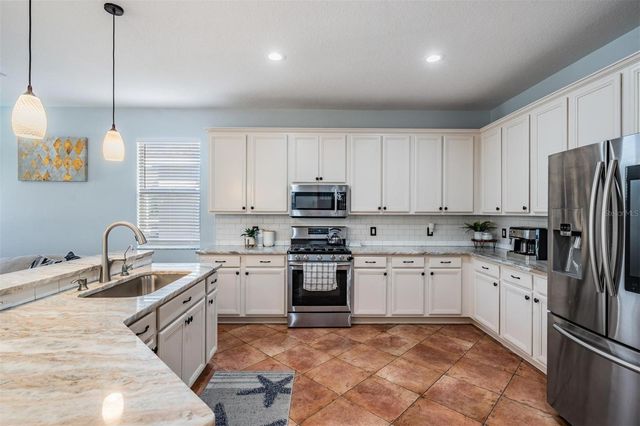 9212 OAK PRIDE COURT, Tampa, FL 33647